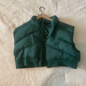 Pacsun Cropped Puffer Vest Medium Emerald Green